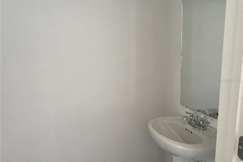 Снять в аренду виллу или дом в Палм-Кост, Флорида 7 комнат, 191.01м2, № 2094288 - фото 10