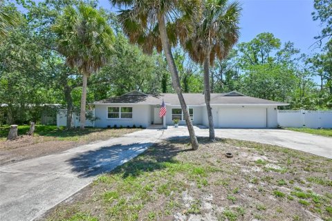 House in Spring Hill, Florida 3 bedrooms, 149.39 sq.m. № 2151866 - photo 2