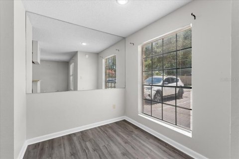 Condominio en venta en Tampa, Florida, 1 dormitorio, 53.98 m2 № 2199021 - foto 8