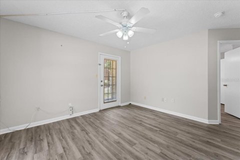 Condominio en venta en Tampa, Florida, 1 dormitorio, 53.98 m2 № 2199021 - foto 9