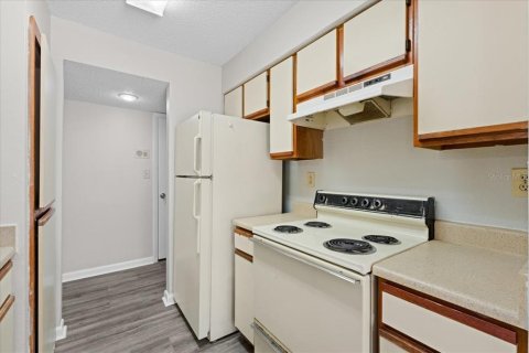 Condominio en venta en Tampa, Florida, 1 dormitorio, 53.98 m2 № 2199021 - foto 7