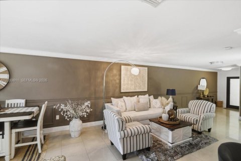 Adosado en alquiler en Miami, Florida, 2 dormitorios, 111.95 m2 № 2078060 - foto 29