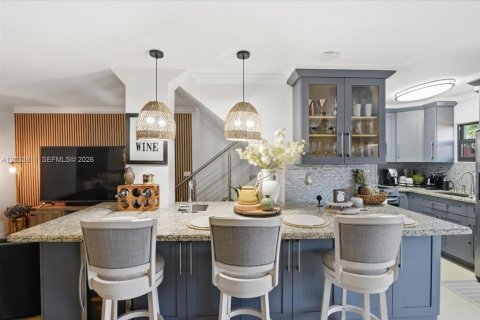 Adosado en alquiler en Miami, Florida, 2 dormitorios, 111.95 m2 № 2078060 - foto 17