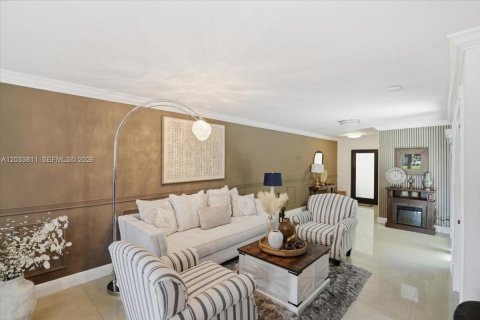 Adosado en alquiler en Miami, Florida, 2 dormitorios, 111.95 m2 № 2078060 - foto 13
