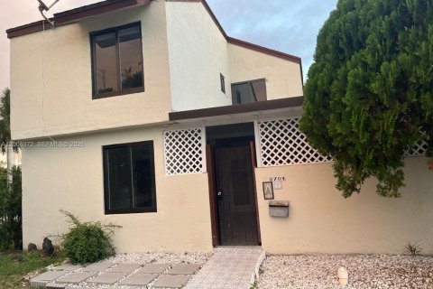 Touwnhouse à Miami, Floride 3 chambres, 114.46 m2 № 2169942
