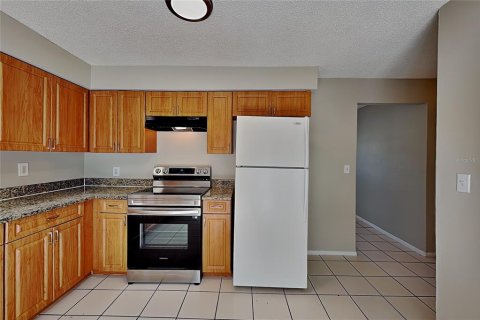 Appartement à louer à Clearwater, Floride: 3 chambres, 79.43 m2 № 2396485 - photo 6