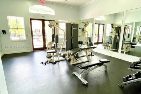 Купить кондоминиум в Пемброк-Пайнс, Флорида 2 спальни, 92.9м2, № 2051905 - фото 23