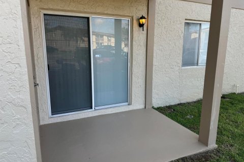 Condominio en alquiler en West Palm Beach, Florida, 1 dormitorio, 51.65 m2 № 2289371 - foto 15
