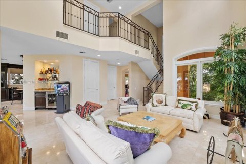 House in Palmetto Bay, Florida 3 bedrooms, 288.37 sq.m. № 1799573 - photo 19