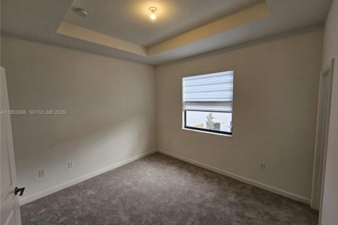 Townhouse in Homestead, Florida 3 bedrooms, 123.37 sq.m. № 2008297 - photo 11