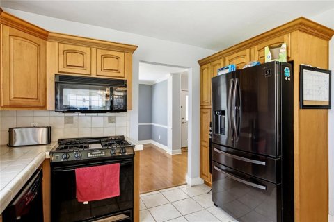 Villa ou maison à vendre à Alachua, Floride: 3 chambres, 229.28 m2 № 2120799 - photo 17