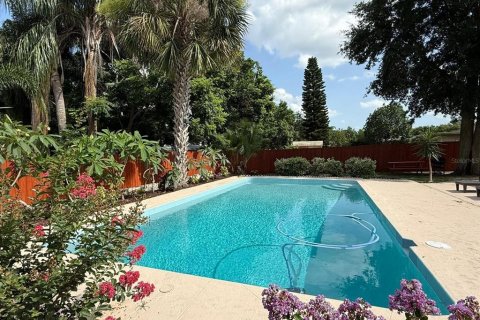 Casa en venta en Winter Haven, Florida, 4 dormitorios, 161.93 m2 № 1812791 - foto 17