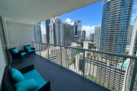 Condominio en venta en Miami, Florida, 1 dormitorio, 76.64 m2 № 1987277 - foto 1