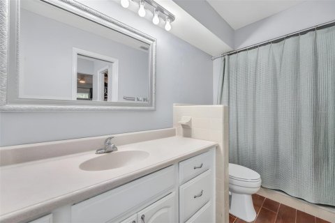 Casa en venta en Winter Park, Florida, 5 dormitorios, 203.83 m2 № 2384077 - foto 21
