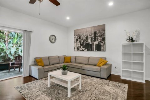 Casa en venta en Clearwater, Florida, 4 dormitorios, 168.9 m2 № 1899845 - foto 15