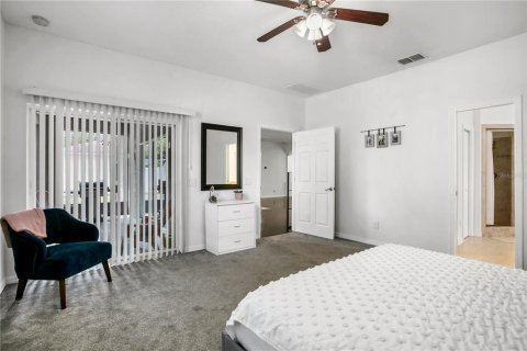 Casa en venta en Clearwater, Florida, 4 dormitorios, 168.9 m2 № 1899845 - foto 19