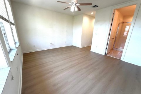 Adosado en venta en West Palm Beach, Florida, 2 dormitorios, 134.52 m2 № 2146250 - foto 12
