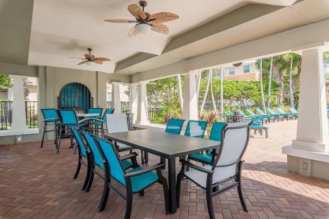 Adosado en venta en West Palm Beach, Florida, 2 dormitorios, 134.52 m2 № 2146250 - foto 25