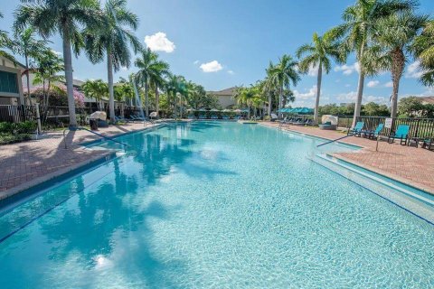 Adosado en venta en West Palm Beach, Florida, 2 dormitorios, 134.52 m2 № 2146250 - foto 17