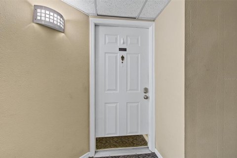 Copropriété à vendre à Tampa, Floride: 2 chambres, 130.06 m2 № 2408348 - photo 3