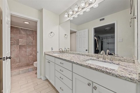 Copropriété à vendre à Tampa, Floride: 2 chambres, 130.06 m2 № 2408348 - photo 26