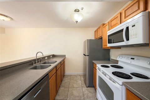 Condominio en alquiler en Palm Harbor, Florida, 1 dormitorio, 52.3 m2 № 1908457 - foto 10