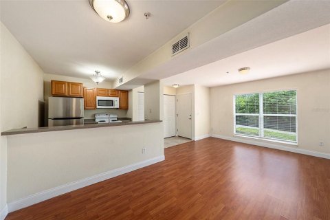 Condominio en alquiler en Palm Harbor, Florida, 1 dormitorio, 52.3 m2 № 1908457 - foto 8