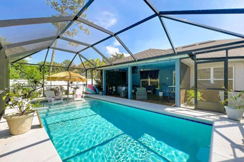 House in Sebastian, Florida 4 bedrooms, 196.02 sq.m. № 2254464 - photo 22