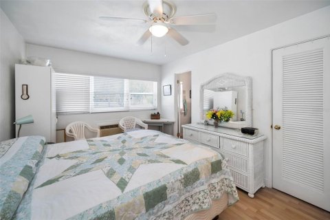 Condominio en venta en Saint Pete Beach, Florida, 1 dormitorio, 40.41 m2 № 1821115 - foto 21