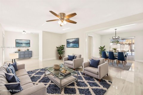 Casa en venta en Coral Springs, Florida, 4 dormitorios, 234.86 m2 № 1474866 - foto 14