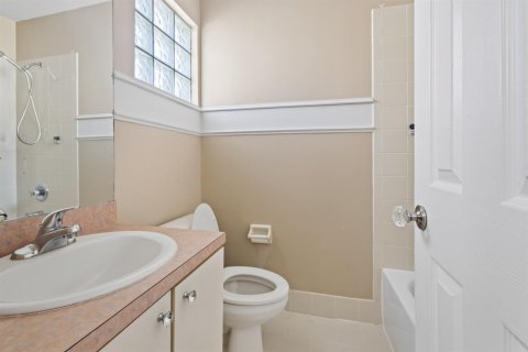 House in Coral Springs, Florida 4 bedrooms, 209.31 sq.m. № 2083272 - photo 22