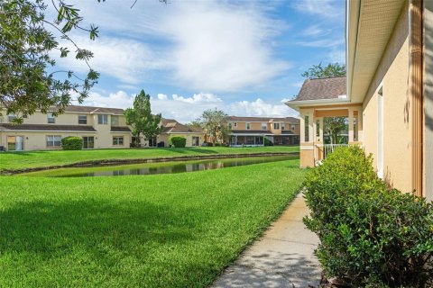 Touwnhouse à vendre à Tampa, Floride: 2 chambres, 116.03 m2 № 1904786 - photo 3