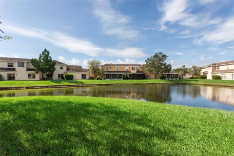 Touwnhouse à vendre à Tampa, Floride: 2 chambres, 116.03 m2 № 1904786 - photo 23