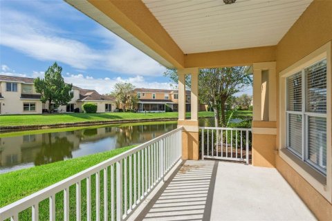 Touwnhouse à vendre à Tampa, Floride: 2 chambres, 116.03 m2 № 1904786 - photo 4