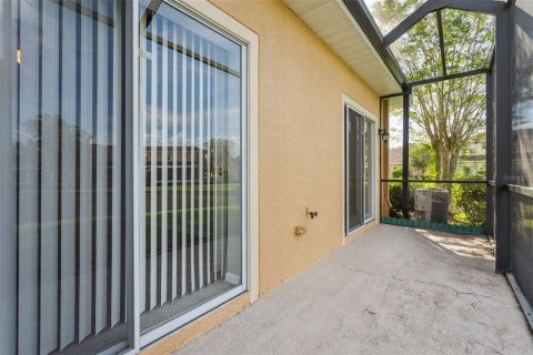 Touwnhouse à vendre à Tampa, Floride: 2 chambres, 116.03 m2 № 1904786 - photo 21