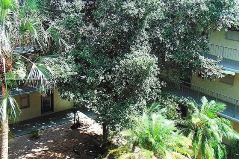 Copropriété à louer à North Lauderdale, Floride: 2 chambres, 92.9 m2 № 1946267 - photo 16