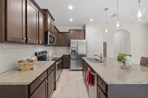 Adosado en venta en Sarasota, Florida, 3 dormitorios, 160.16 m2 № 1640565 - foto 9