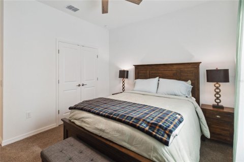 Villa ou maison à vendre à Kissimmee, Floride: 4 chambres, 224.82 m2 № 2093483 - photo 17
