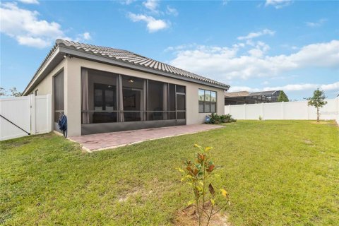 Villa ou maison à vendre à Kissimmee, Floride: 4 chambres, 224.82 m2 № 2093483 - photo 21