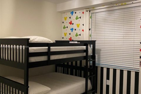 Condominio en venta en Kissimmee, Florida, 2 dormitorios № 2022328 - foto 14