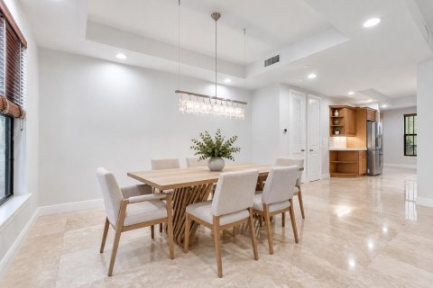 Townhouse in Fort Lauderdale, Florida 4 bedrooms, 271.27 sq.m. № 2426363 - photo 6