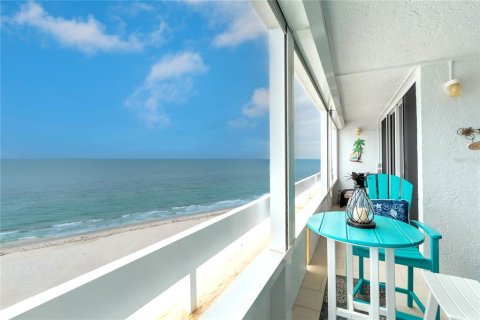 Condominio en alquiler en Redington Shores, Florida, 2 dormitorios, 108.23 m2 № 2109522 - foto 9