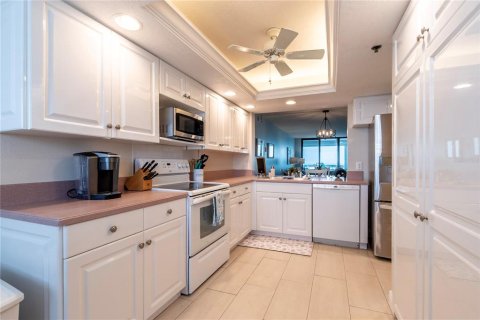 Condominio en alquiler en Redington Shores, Florida, 2 dormitorios, 108.23 m2 № 2109522 - foto 26