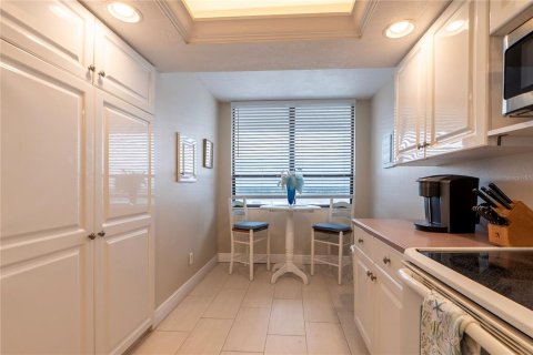 Condominio en alquiler en Redington Shores, Florida, 2 dormitorios, 108.23 m2 № 2109522 - foto 22