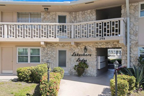 Condo in Pompano Beach, Florida, 2 bedrooms № 2088401 - photo 5