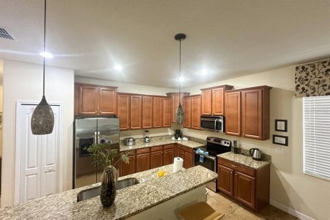 Casa en venta en Davenport, Florida, 4 dormitorios, 206.71 m2 № 1535346 - foto 4
