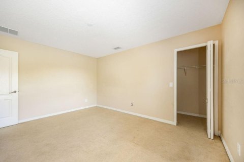 House in Orlando, Florida 4 bedrooms, 325.07 sq.m. № 1638265 - photo 27