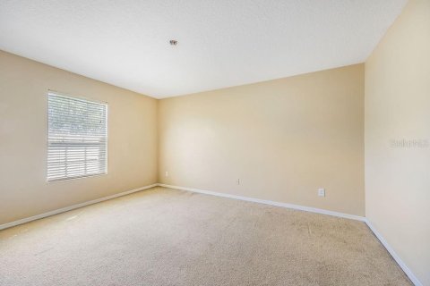House in Orlando, Florida 4 bedrooms, 325.07 sq.m. № 1638265 - photo 23