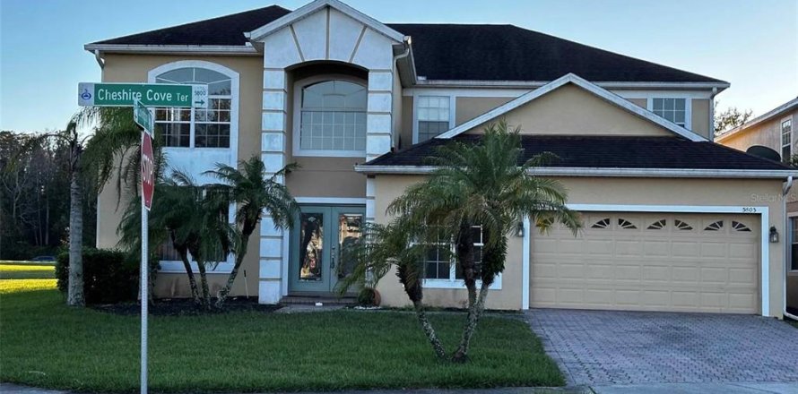 House in Orlando, Florida 4 bedrooms, 325.07 sq.m. № 1638265