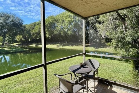 Condo in Weston, Florida, 2 bedrooms  № 2024116 - photo 14